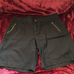 Black Long Short